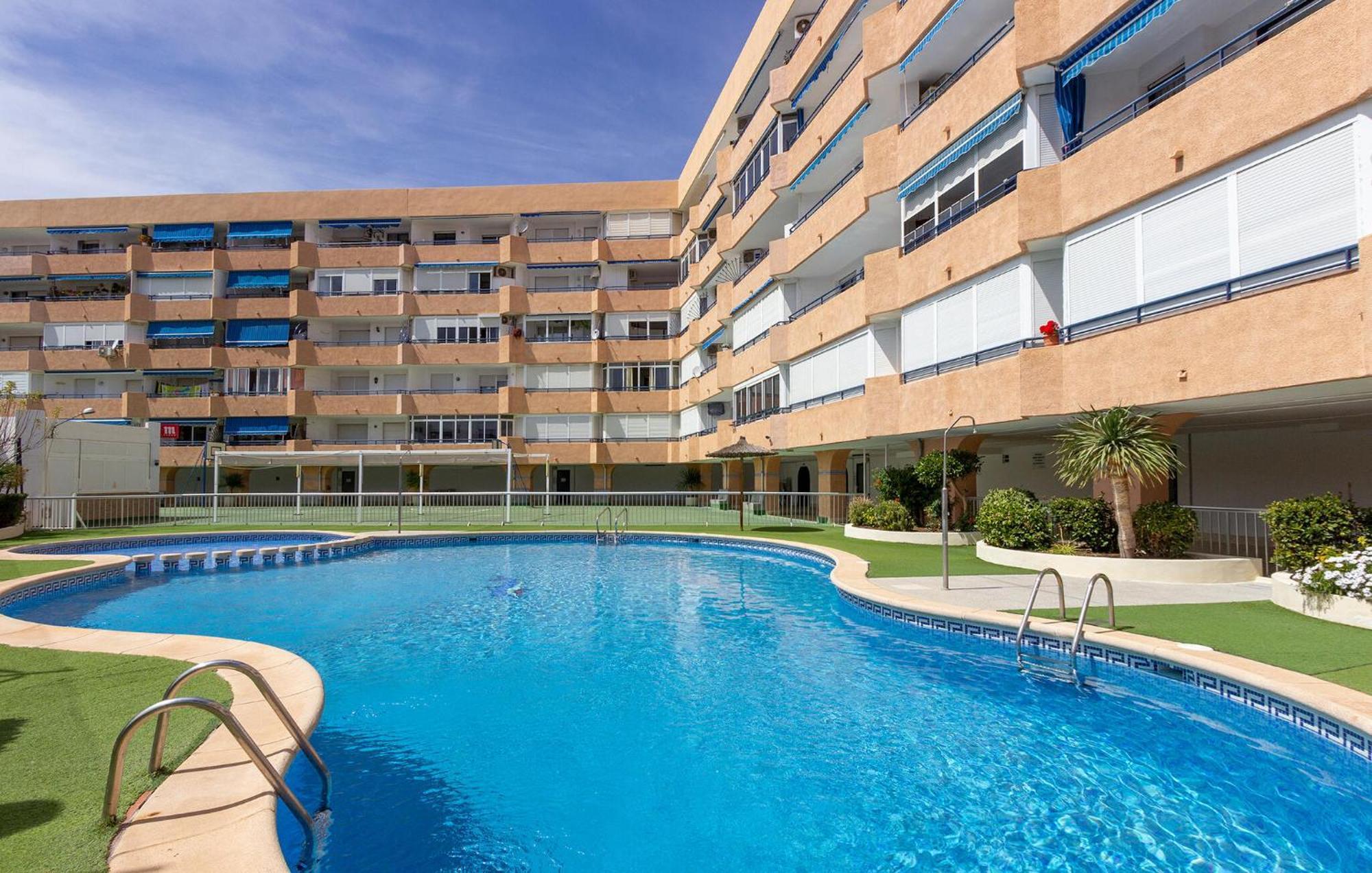Nice Apartment In Torrevieja With Kitchen Exteriör bild