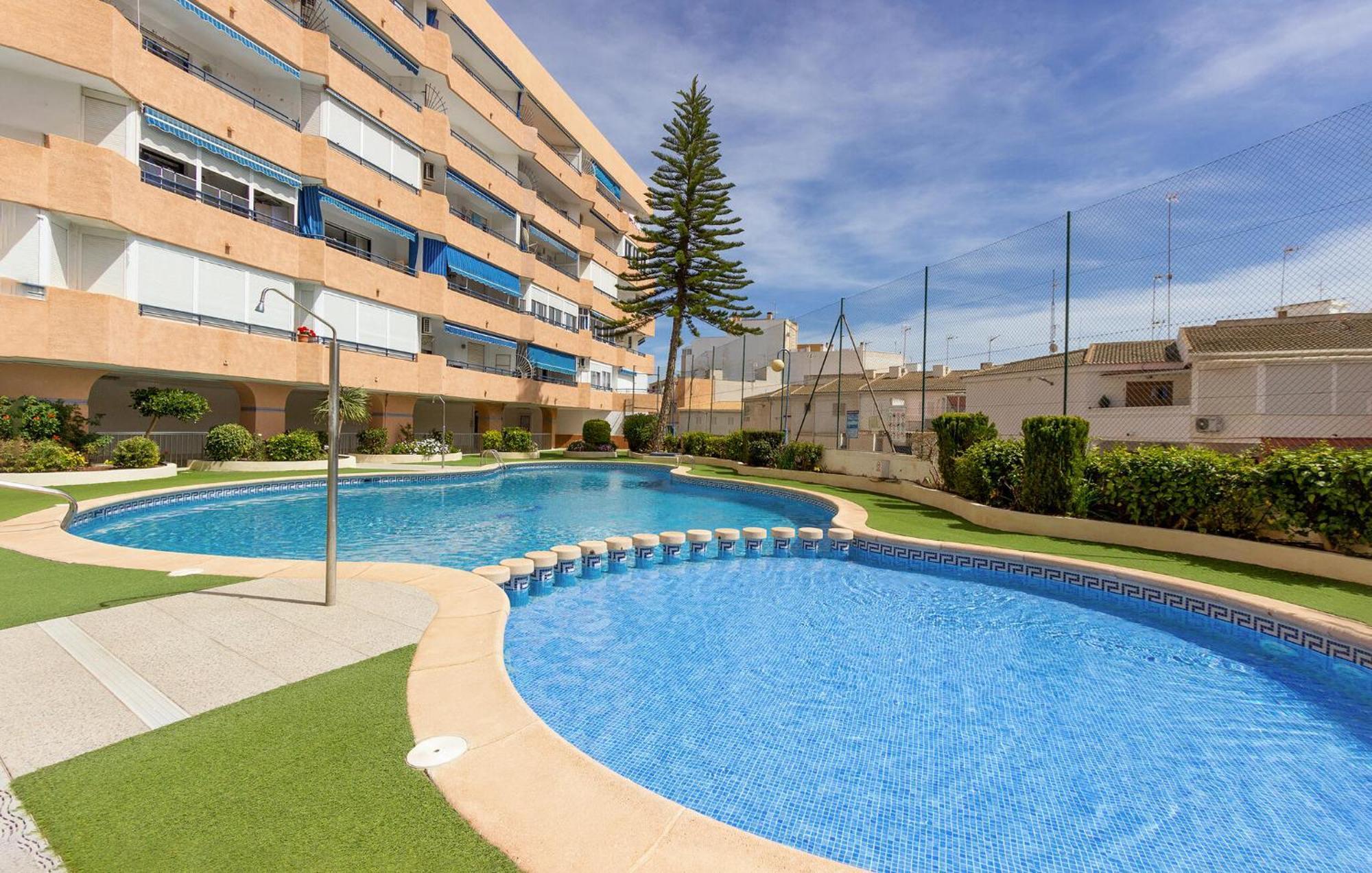 Nice Apartment In Torrevieja With Kitchen Exteriör bild