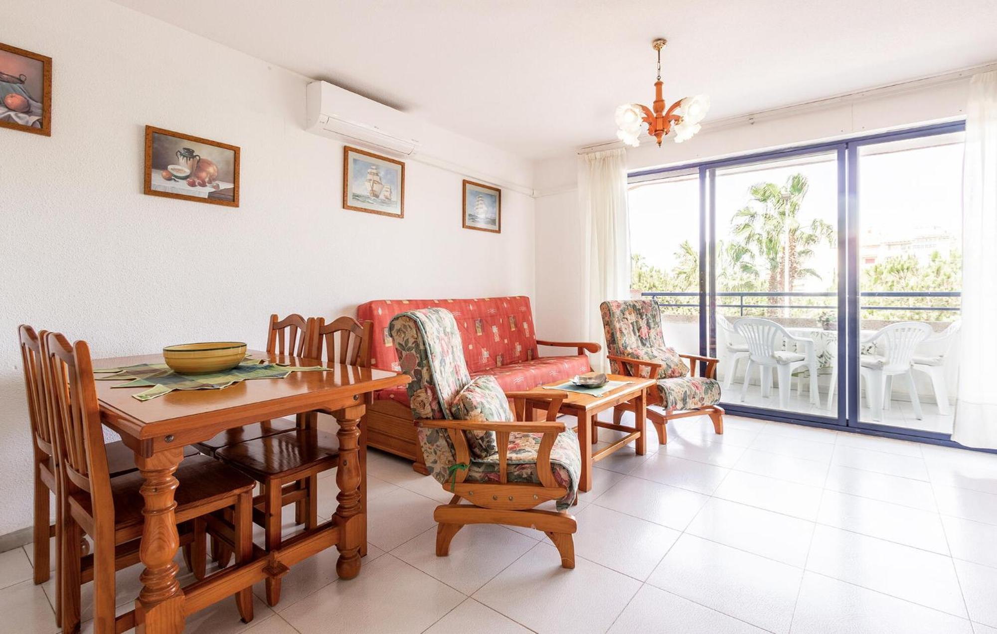 Nice Apartment In Torrevieja With Kitchen Exteriör bild